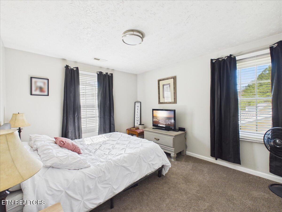 23 Castleford Way Middlesboro, KY 40965 - Photo 22 of 31 14-CAM06131G6-PR0016-STILL014
