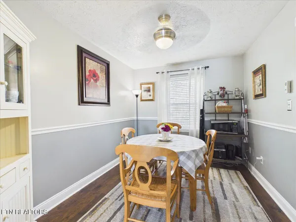 $208,000 | 23 Castleford Way, Middlesboro, KY 40965