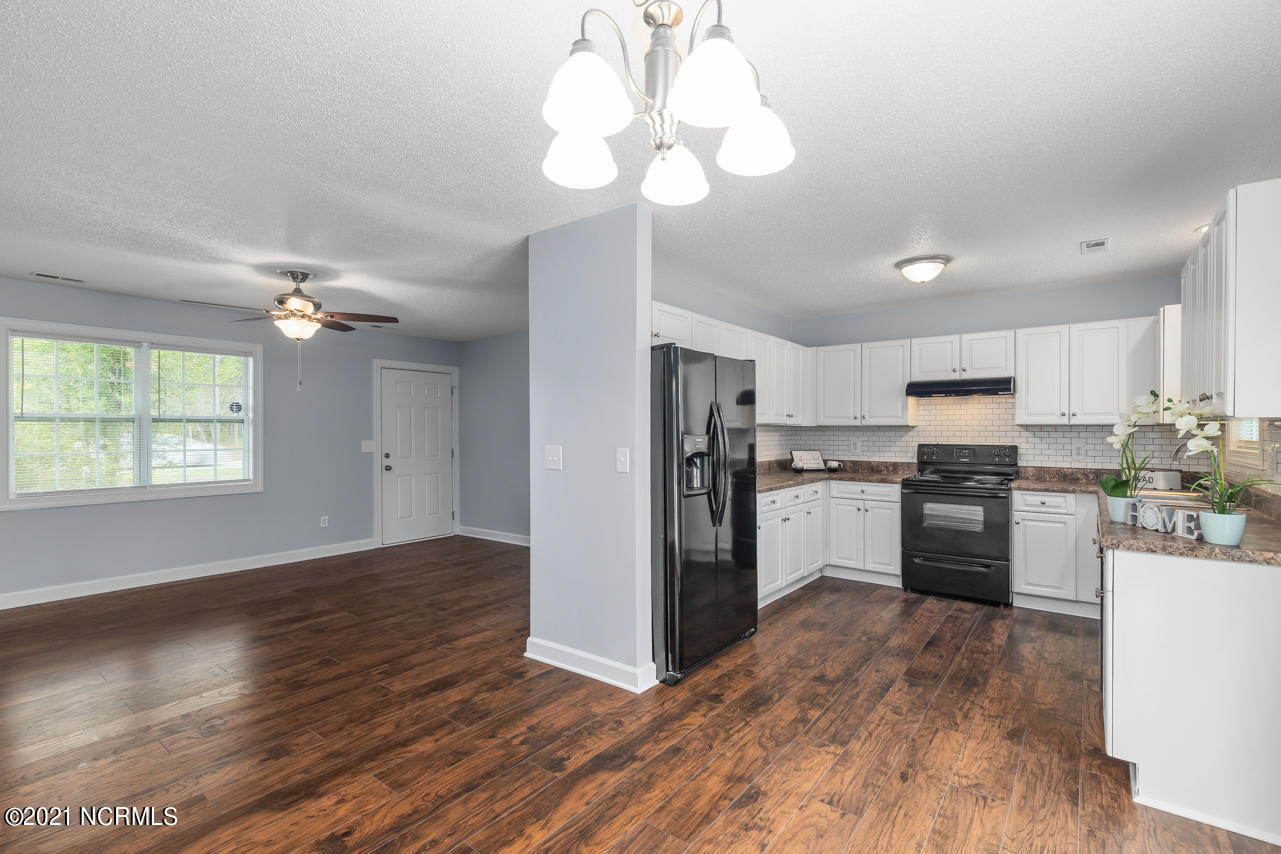 549 Sand Ridge Road Hubert, NC 28539 - Photo 11 of 28 11