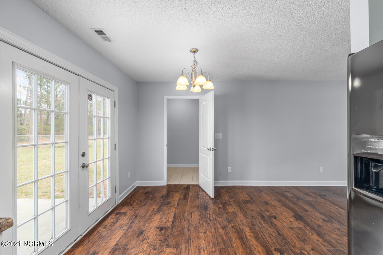 549 Sand Ridge Road Hubert, NC 28539 - Photo 9 of 28 9