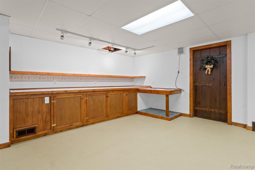 7540 Dexter-Pinckney Road Dexter, MI 48130 - Photo 47 of 53