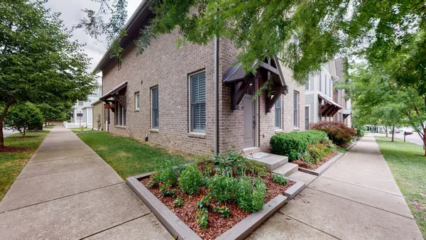 $1,250,000 | 20 Daniels Drive, Franklin, TN 37064