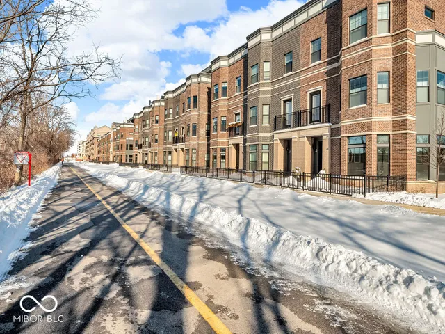 $6,200 | 962 Berkhamsted Lane, Carmel, IN 46032