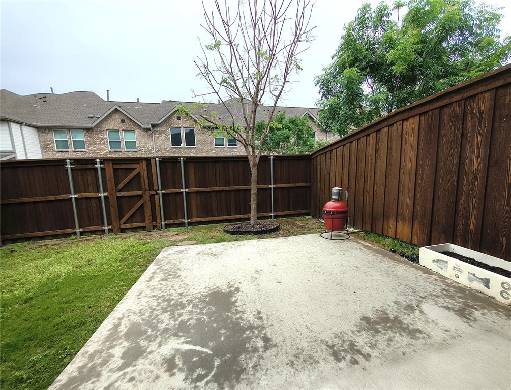 979 Emil Place Allen, TX 75013 - Photo 23 of 31