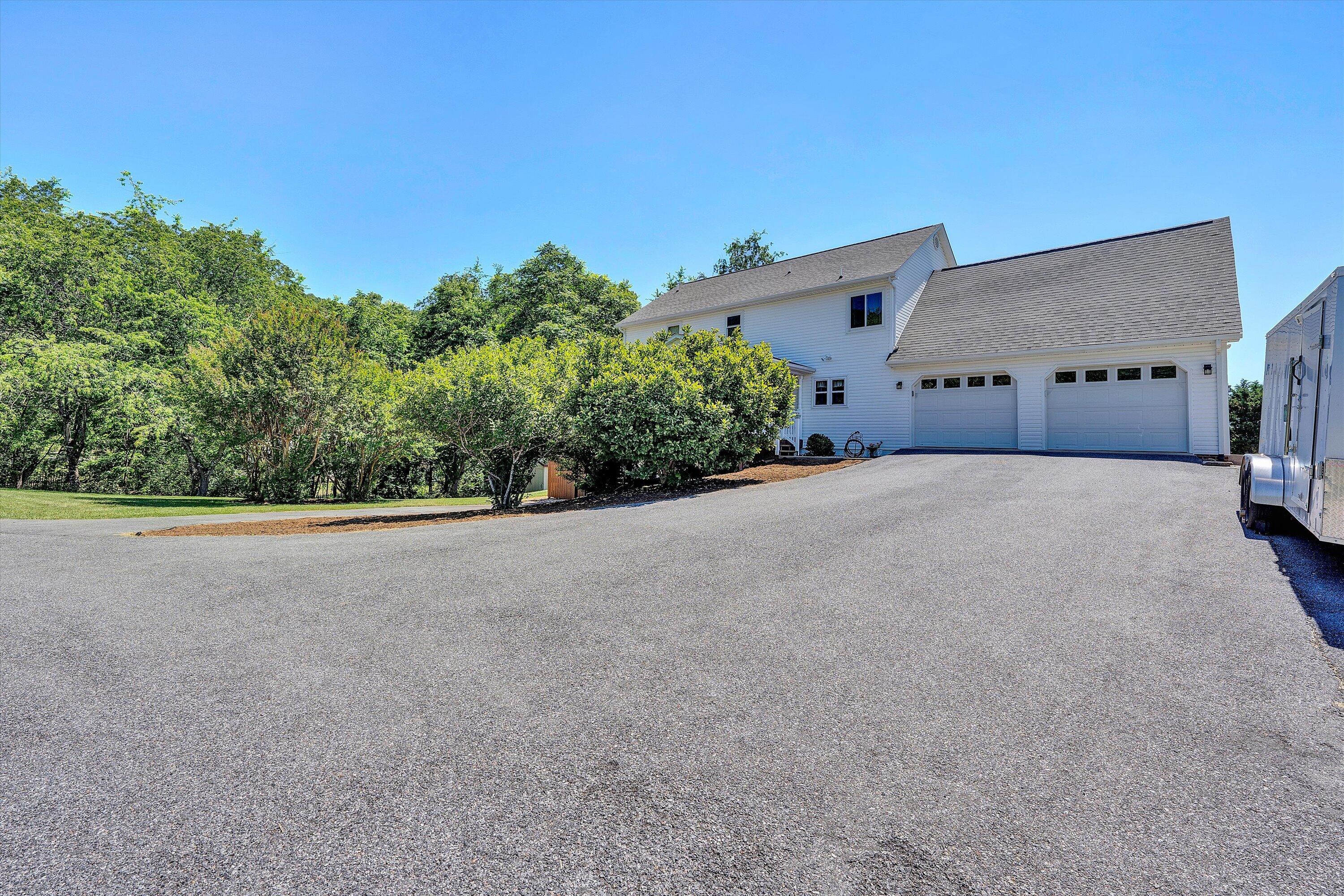 1351 Archway Road Blue Ridge, VA 24064 - Photo 49 of 58 49-SGP-02785