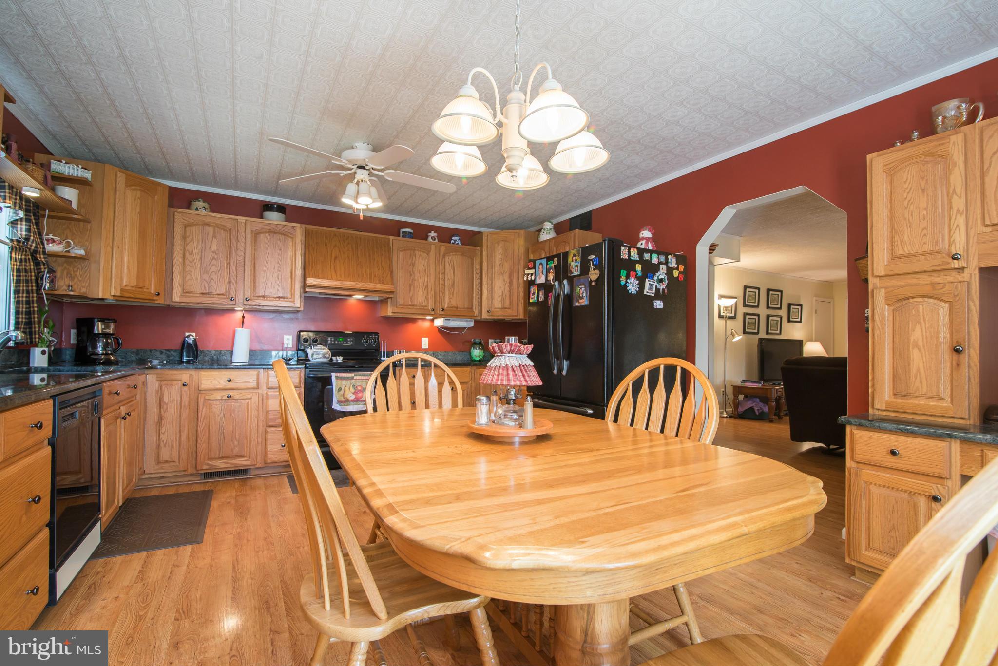 531 Rolling Ridge Lane Winchester, VA 22603 - Photo 8 of 30 Kitchen