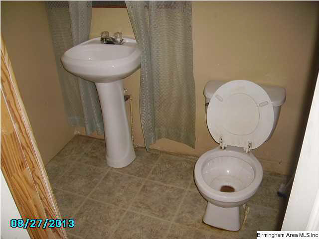 1601 30th Street Southwest Birmingham, AL 35208 - Photo 5 of 17