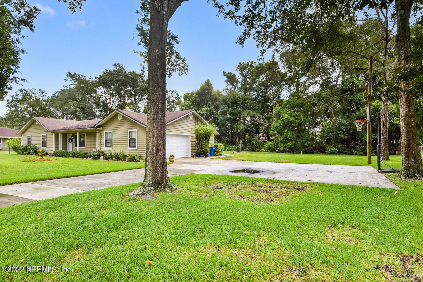 15003 Wade Road Jacksonville, FL 32218 - Photo 3 of 28 003_1600x1067_mls_1600x1067