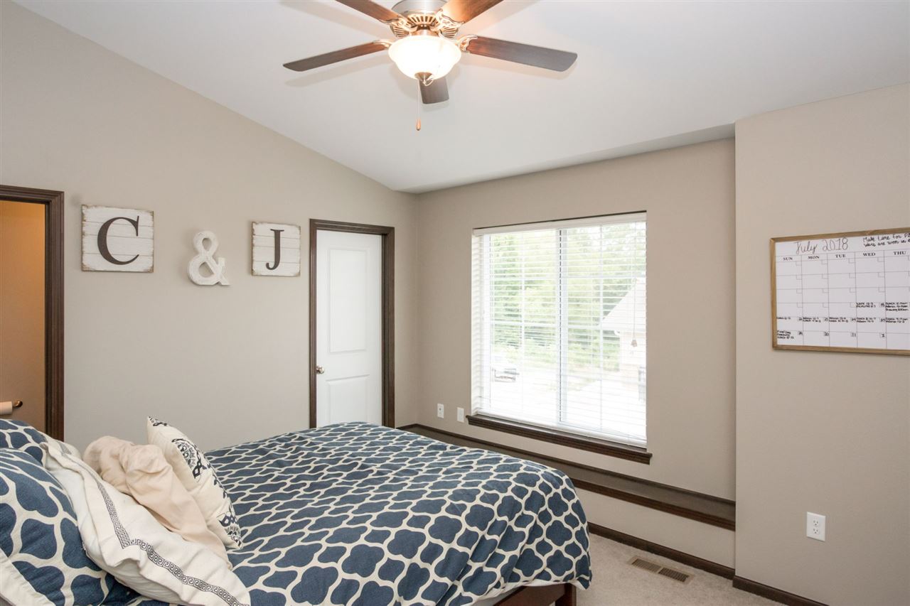 475 RJ Drive Tiffin, IA 52340 - Photo 11 of 26 Gallery Image 11