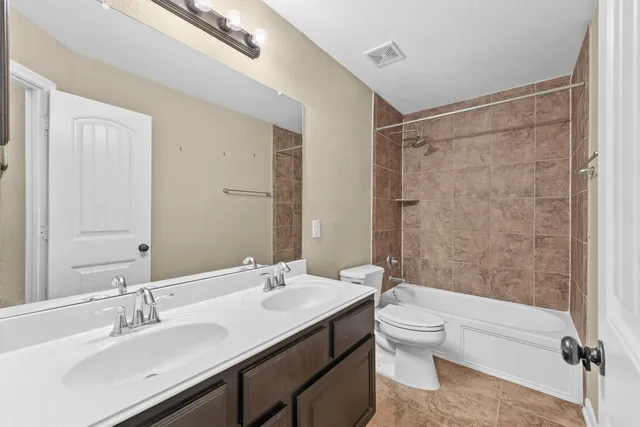 $2,100 | 22403 Pebble Falls Lane, Tomball, TX 77375