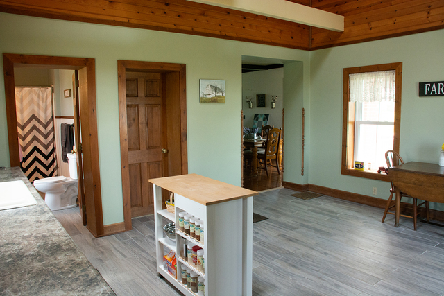 14707 Feldman Road Morrison, IL 61270 - Photo 7 of 29