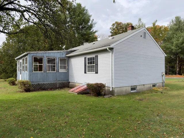 $289,000 | 47 Texas Heights Road, Plainfield, CT 06374