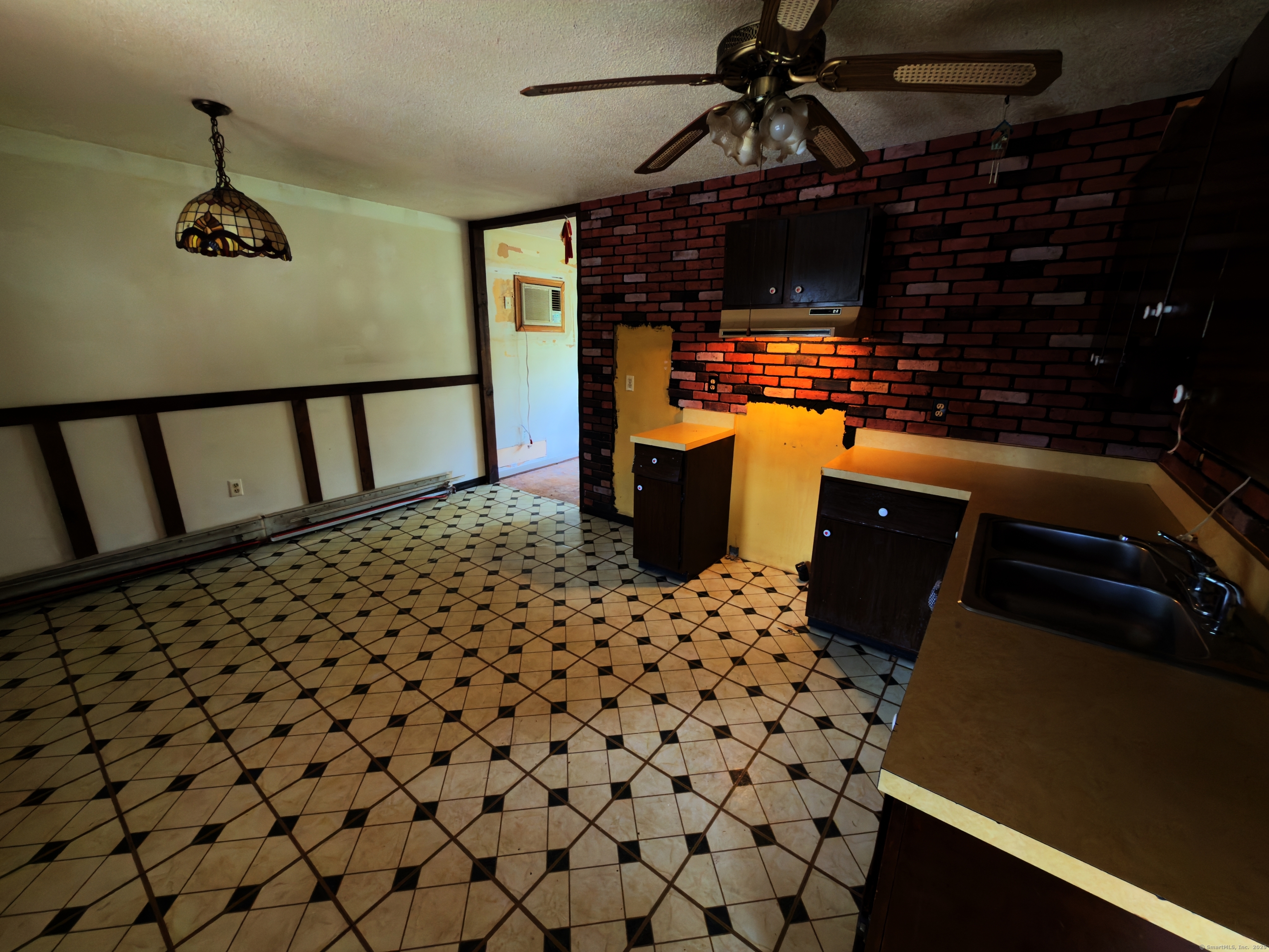 47 Texas Heights Road Plainfield, CT 06374 - Photo 7 of 20