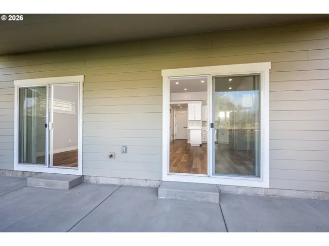 $350,000 | 364 19th Street, Springfield, OR 97477