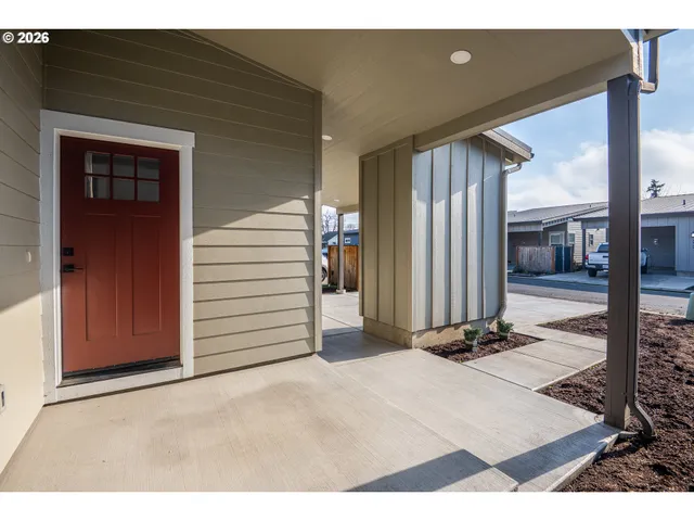 $350,000 | 364 19th Street, Springfield, OR 97477