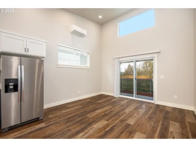 $350,000 | 364 19th Street, Springfield, OR 97477