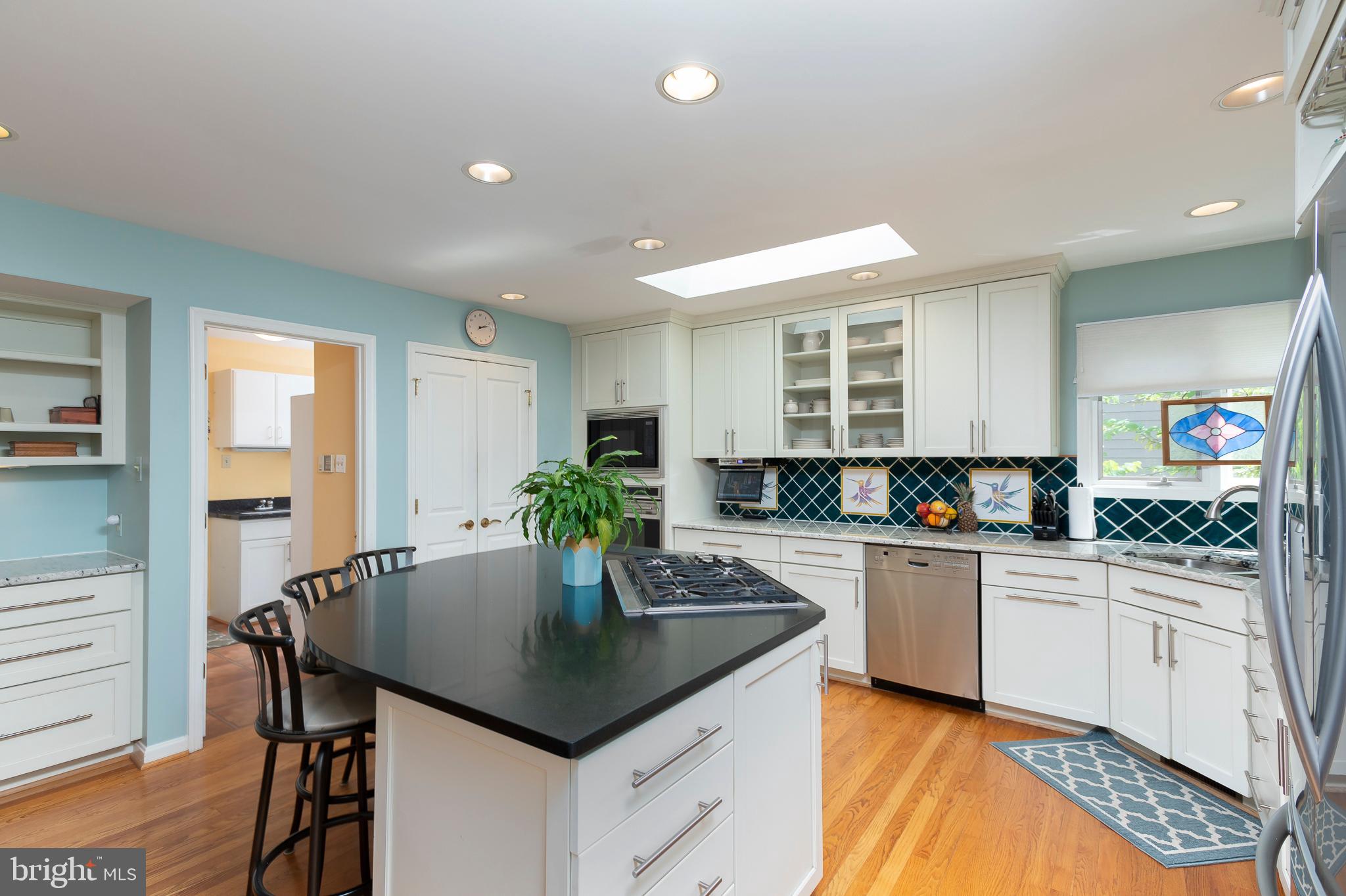 11309 Ridermark Row Columbia, MD 21044 - Photo 20 of 41 Kitchen