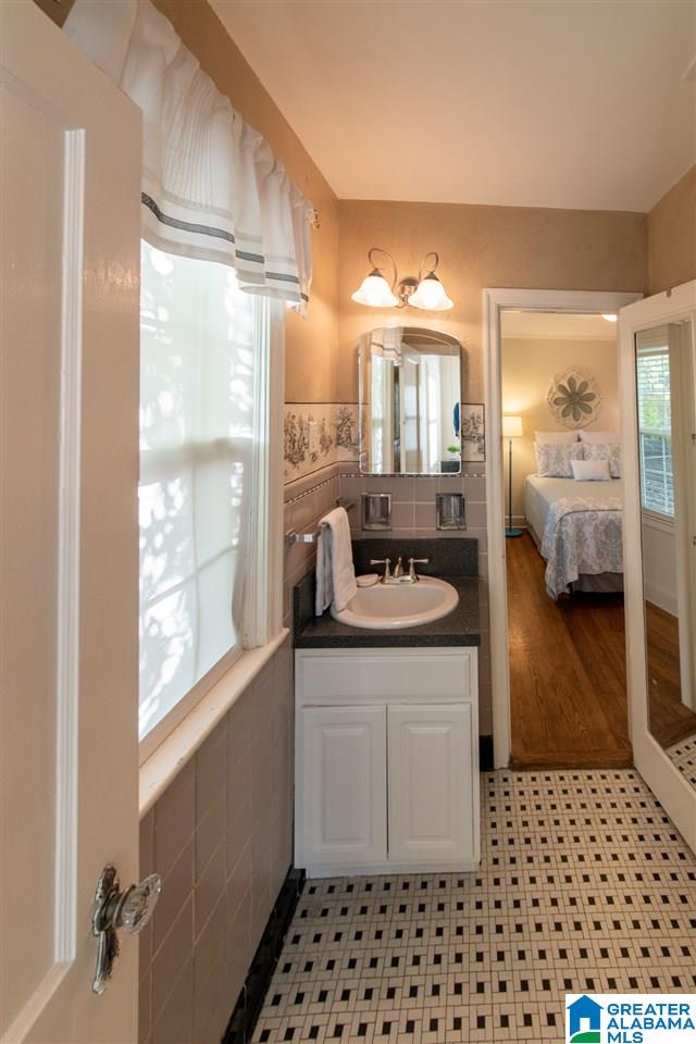 1218 Irving Road Birmingham, AL 35209 - Photo 26 of 31