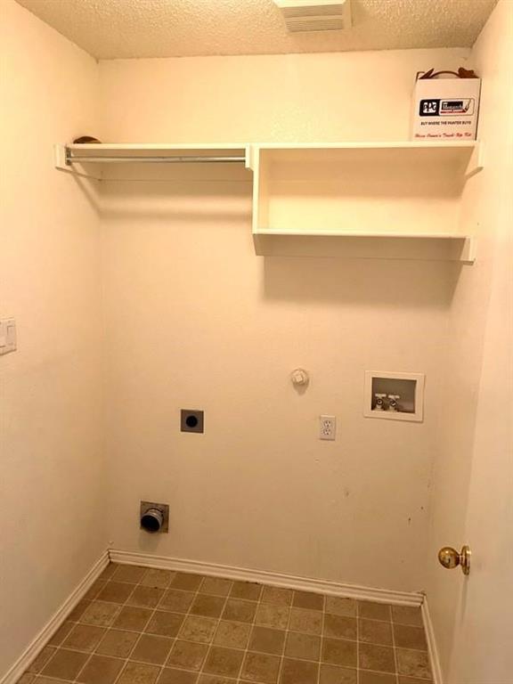 8055 Raleigh Drive Fort Worth, TX 76123 - Photo 21 of 24 Utility room