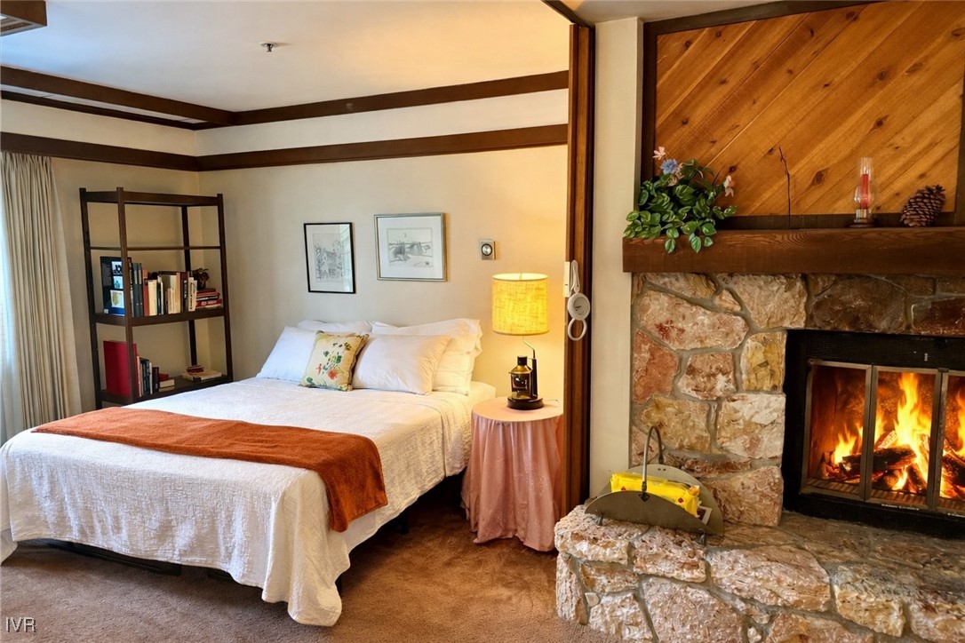 333 Ski Way, Unit 282 Incline Village, NV 89451 - Photo 14 of 32 Alcove pull out sofa bed -AI enhanced