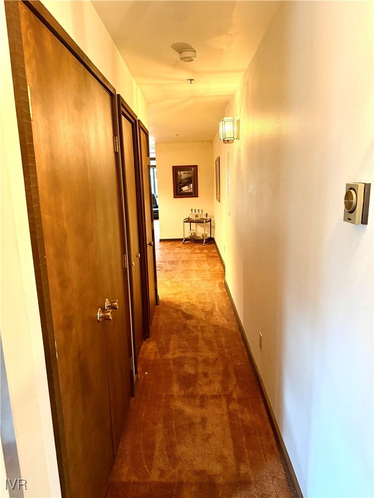 333 Ski Way, Unit 282 Incline Village, NV 89451 - Photo 6 of 32 Hallway at entry