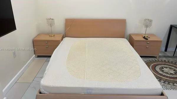 $1,500 | 1150 Normandy Drive, Unit 101, Miami Beach, FL 33141