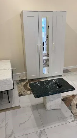 $1,500 | 1150 Normandy Drive, Unit 101, Miami Beach, FL 33141