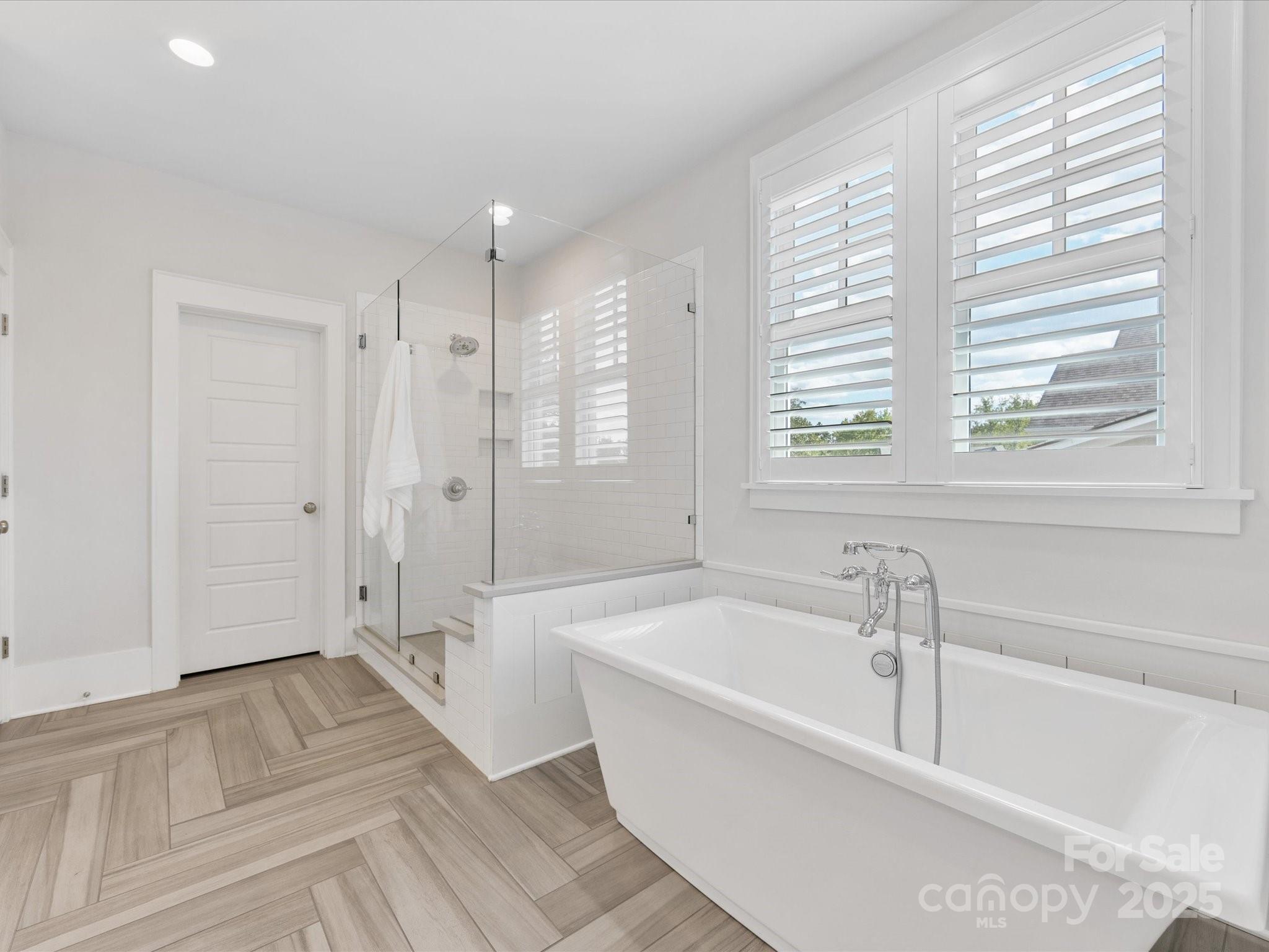 5713 Closeburn Road Charlotte, NC 28210 - Photo 32 of 48 Gallery Image 32