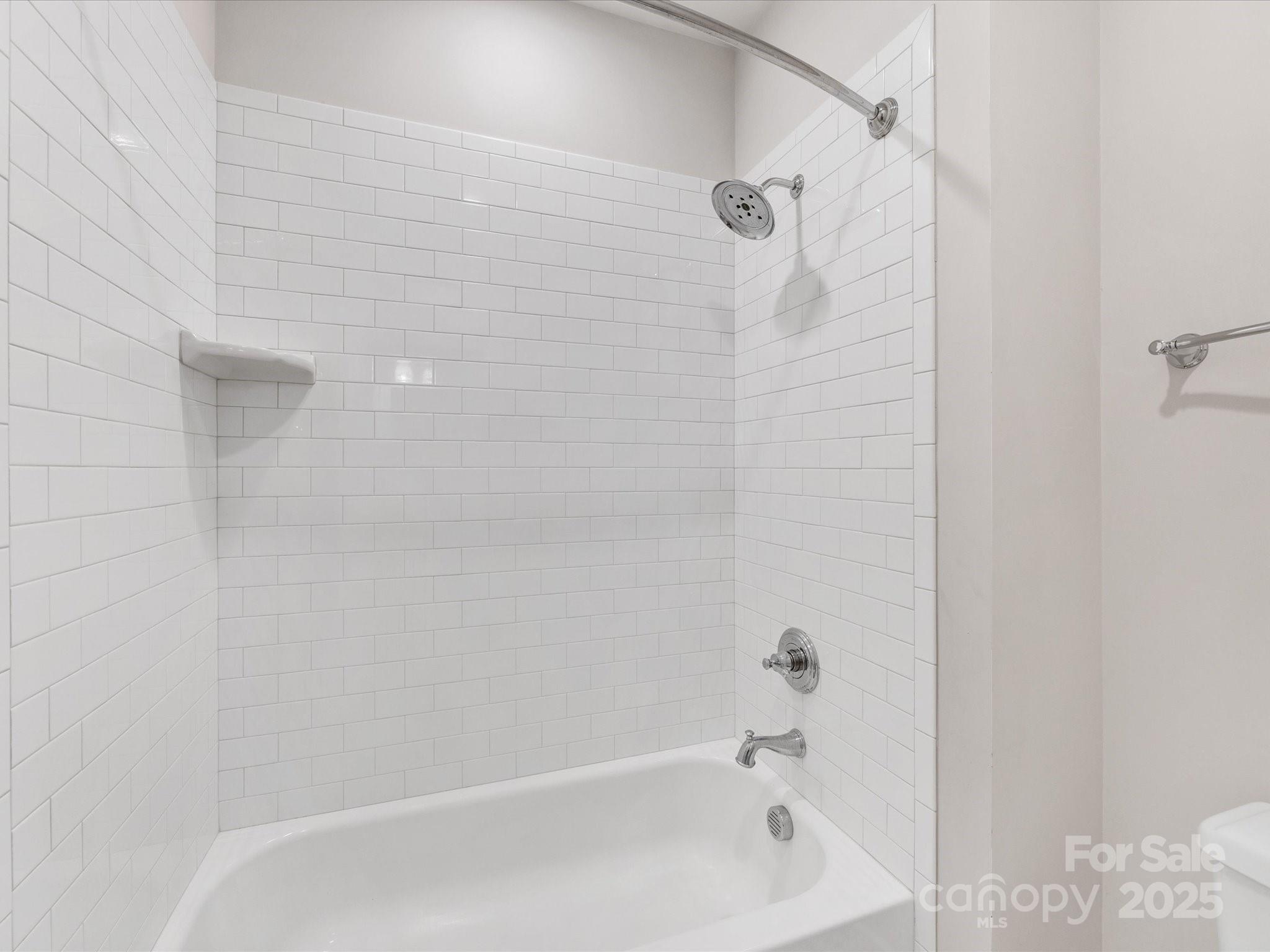 5713 Closeburn Road Charlotte, NC 28210 - Photo 40 of 48 Gallery Image 40