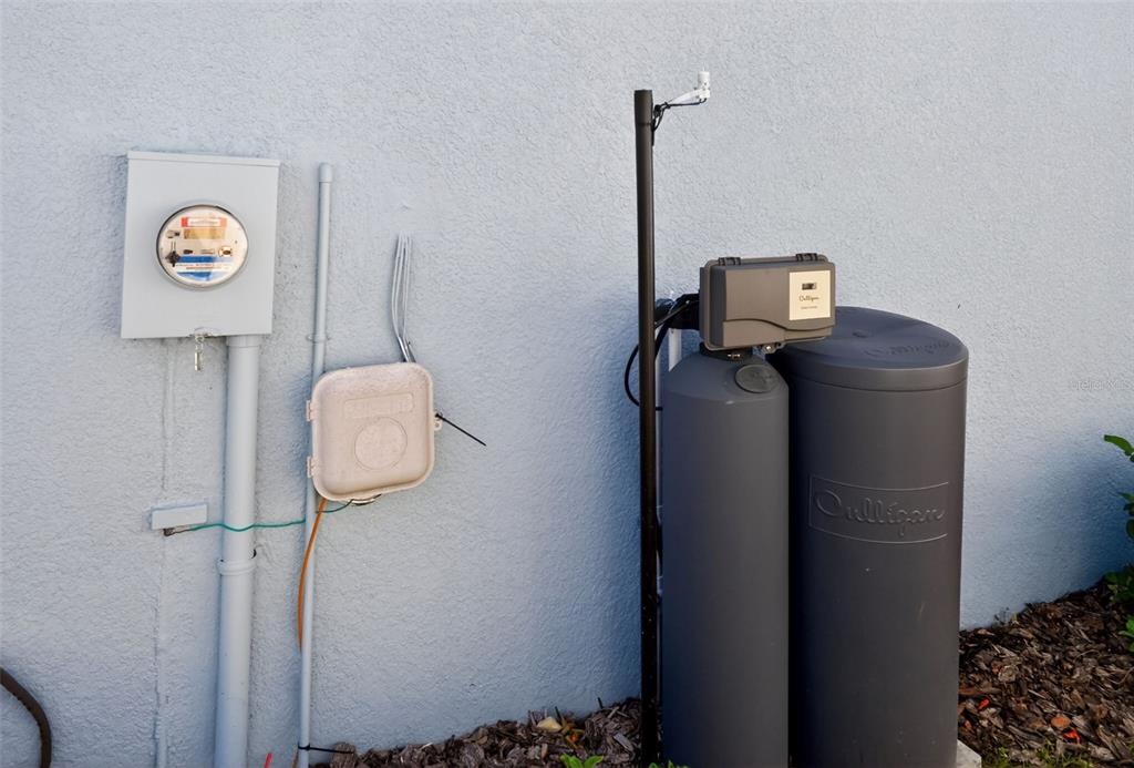 10710 Falling Leaf Court Parrish, FL 34219 - Photo 43 of 50 a front view of a house with a wooden door