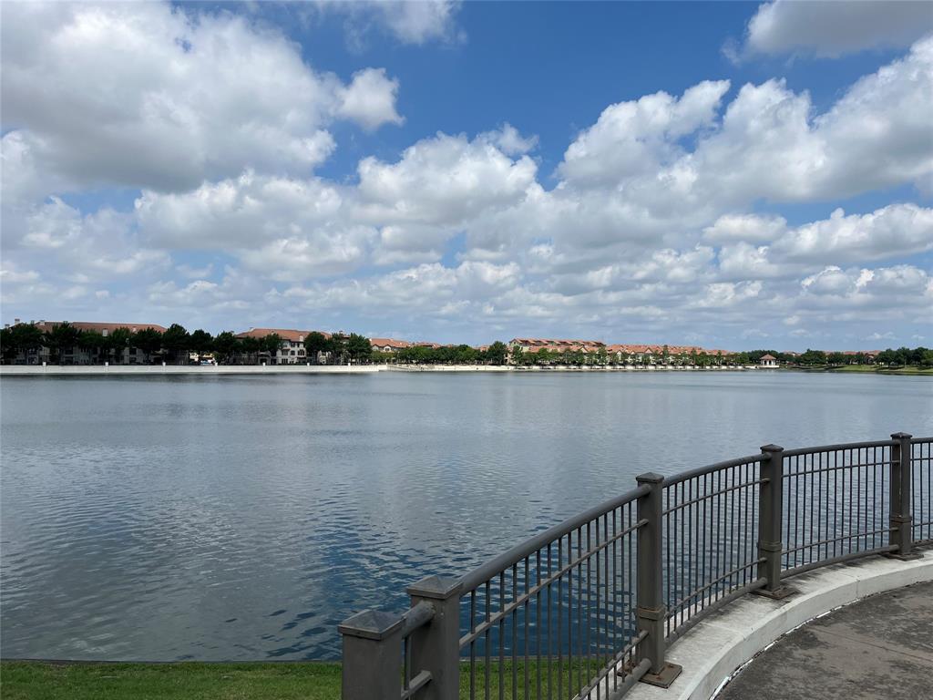 817 La Cima Irving, TX 75039 - Photo 39 of 40