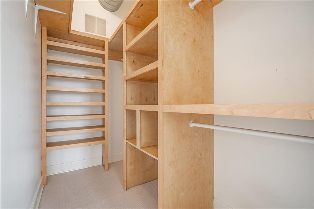 3820 Roswell Road Northeast, Unit 901 Atlanta, GA 30342 - Photo 17 of 33