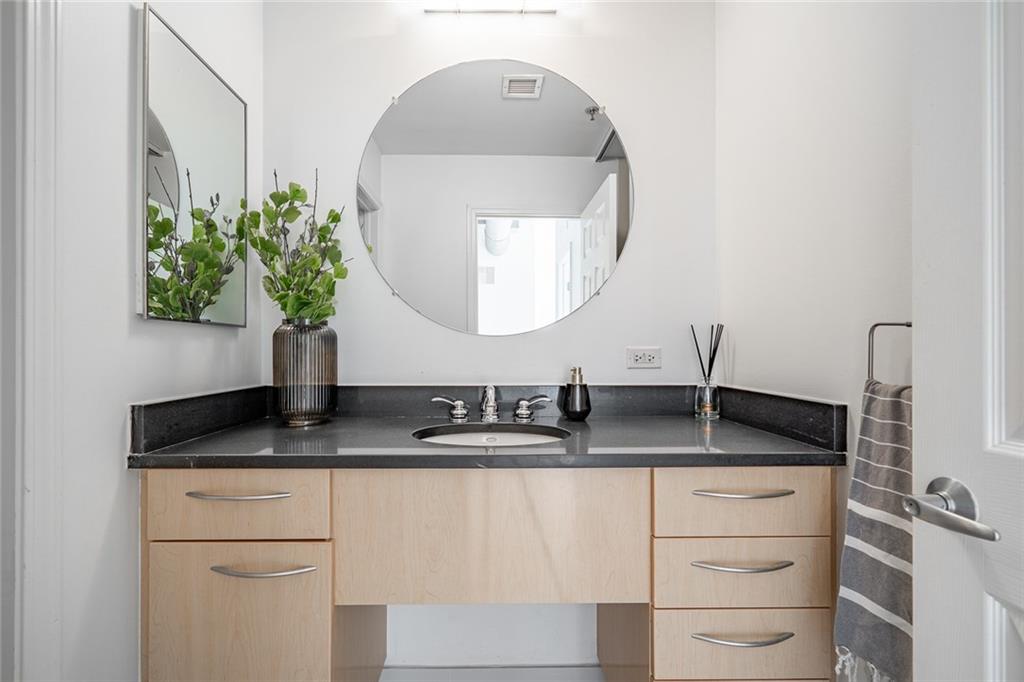 3820 Roswell Road Northeast, Unit 901 Atlanta, GA 30342 - Photo 21 of 33