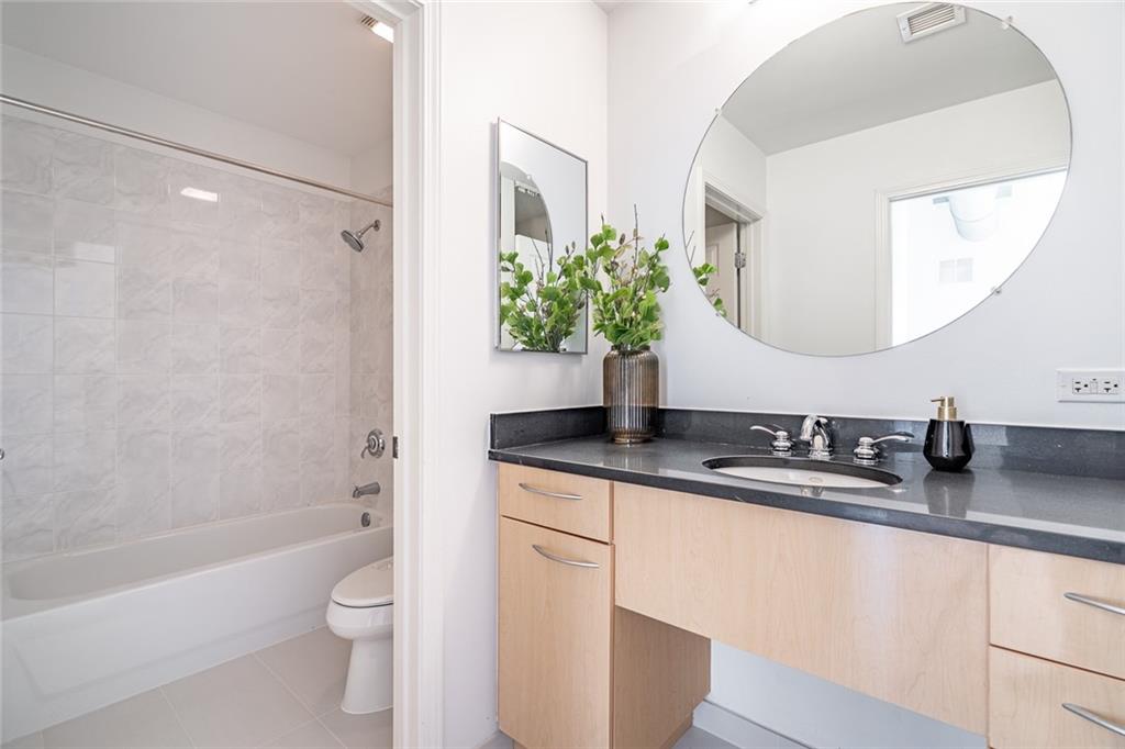 3820 Roswell Road Northeast, Unit 901 Atlanta, GA 30342 - Photo 22 of 33