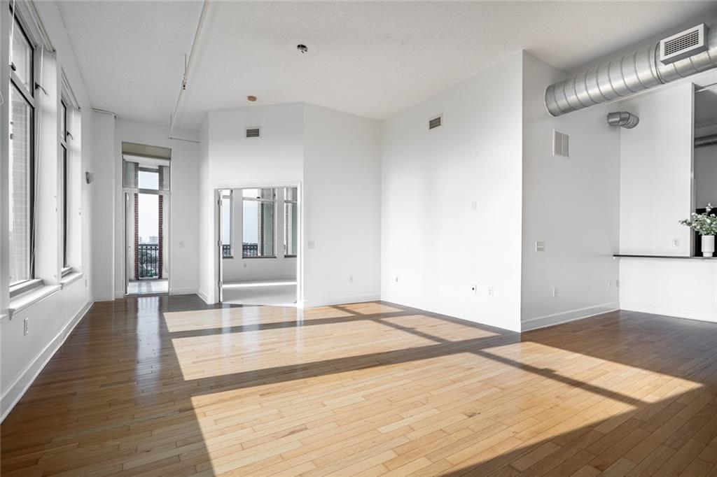 3820 Roswell Road Northeast, Unit 901 Atlanta, GA 30342 - Photo 7 of 33