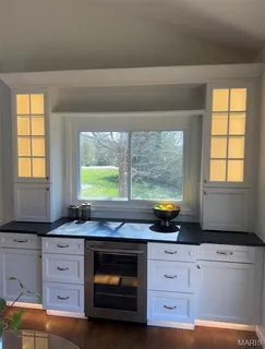 $1,300,000 | 2102 Kehrs Ridge Drive, Chesterfield, MO 63005