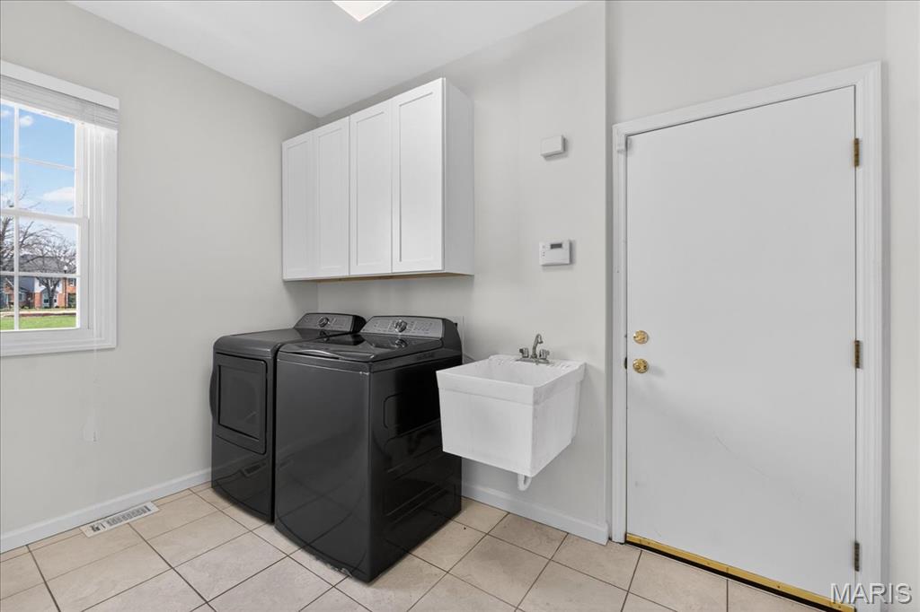 2102 Kehrs Ridge Drive Chesterfield, MO 63005 - Photo 23 of 39