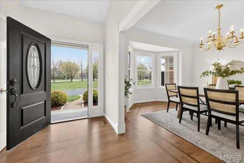 $1,300,000 | 2102 Kehrs Ridge Drive, Chesterfield, MO 63005