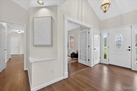 $1,300,000 | 2102 Kehrs Ridge Drive, Chesterfield, MO 63005