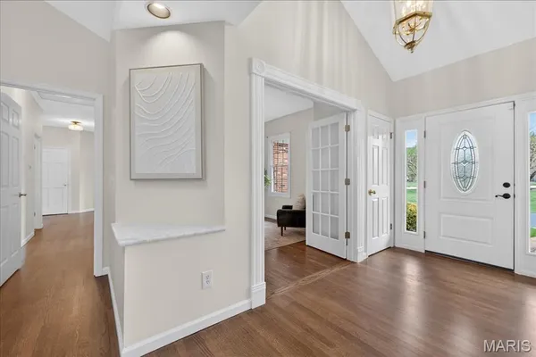 $1,300,000 | 2102 Kehrs Ridge Drive, Chesterfield, MO 63005