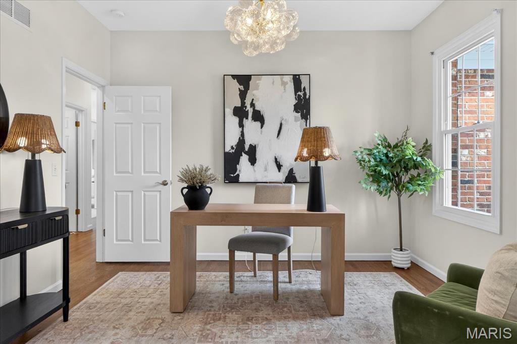 2102 Kehrs Ridge Drive Chesterfield, MO 63005 - Photo 8 of 39