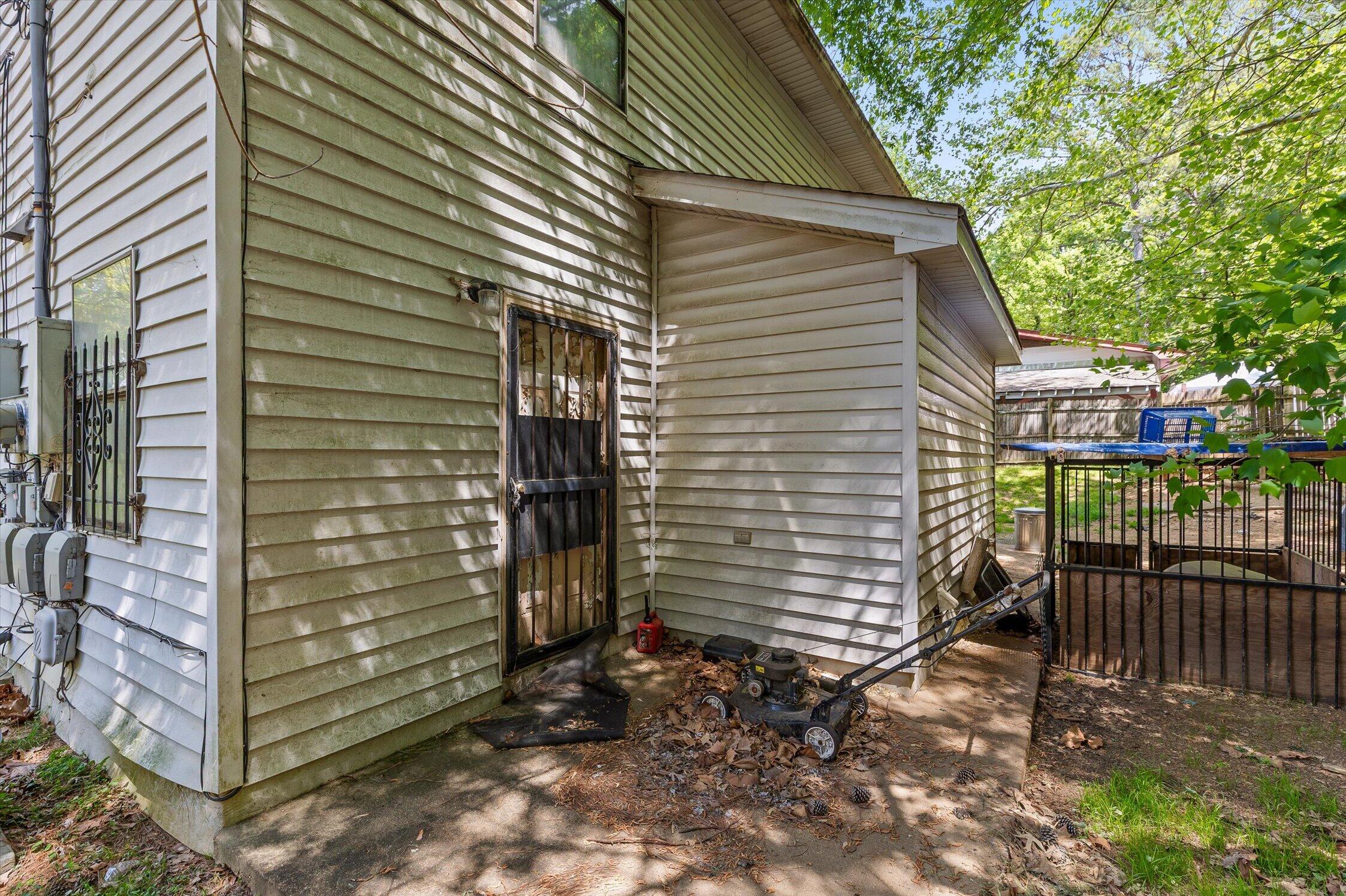 7614 Noah Reid Road Chattanooga, TN 37416 - Photo 5 of 23 06-7614 Noah Reid Rd-6