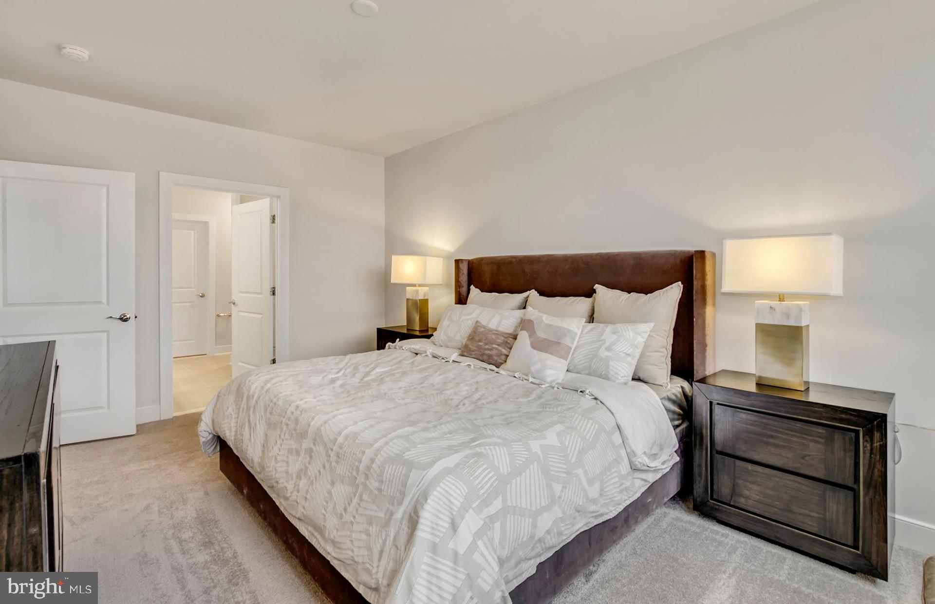 2319 Field Point Road, Unit 40301 Herndon, VA 20171 - Photo 9 of 25 For Illustrative Purposes Only.