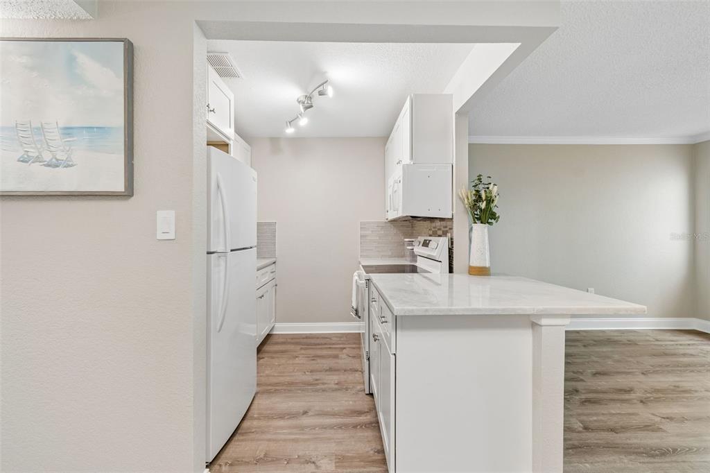 239 South McMullen Booth Road, Unit 37 Clearwater, FL 33759 - Photo 7 of 35