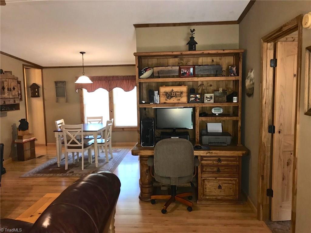 172 Broadway Road Mocksville, NC 27028 - Photo 6 of 27 Gallery Image 6