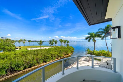 $16,850,000 | 3333 Poinciana Avenue, Miami, FL 33133