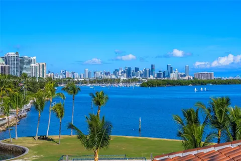 $16,850,000 | 3333 Poinciana Avenue, Miami, FL 33133