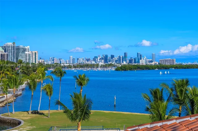 $16,850,000 | 3333 Poinciana Avenue, Miami, FL 33133