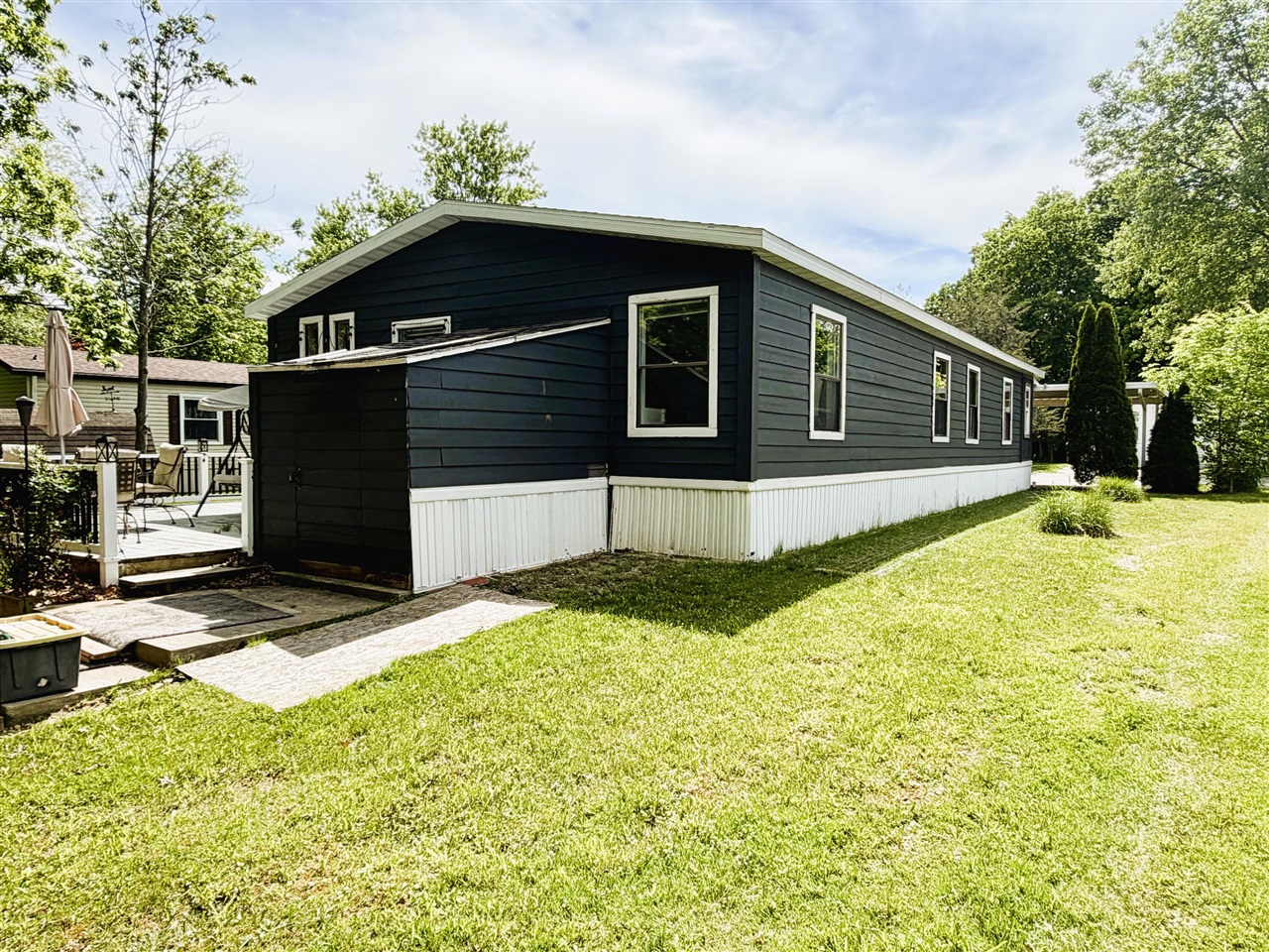 8000 Warren Woods Road, Unit LOT #96 Three Oaks, MI 49128 - Photo 9 of 62