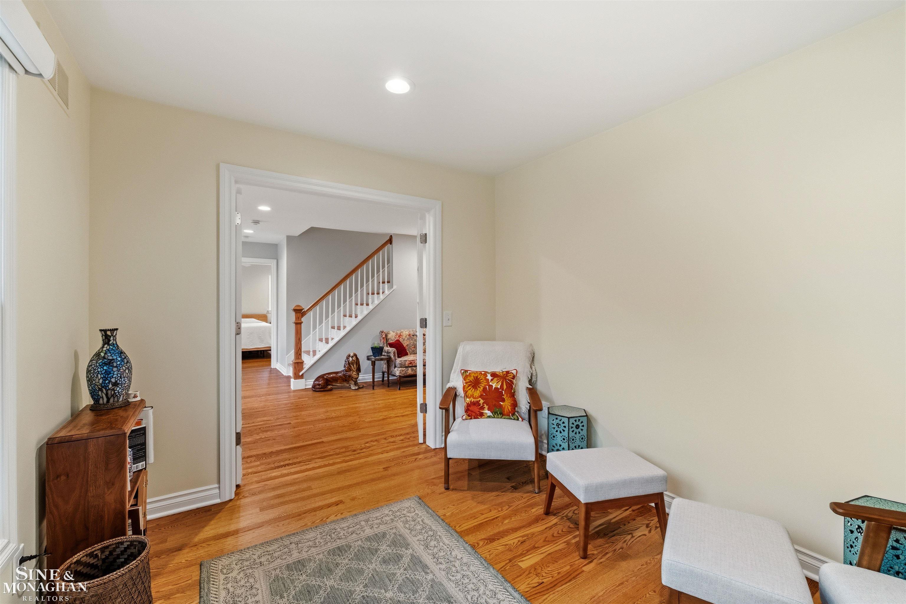 1061 North Renaud Road Grosse Pointe Woods, MI 48236 - Photo 16 of 63
